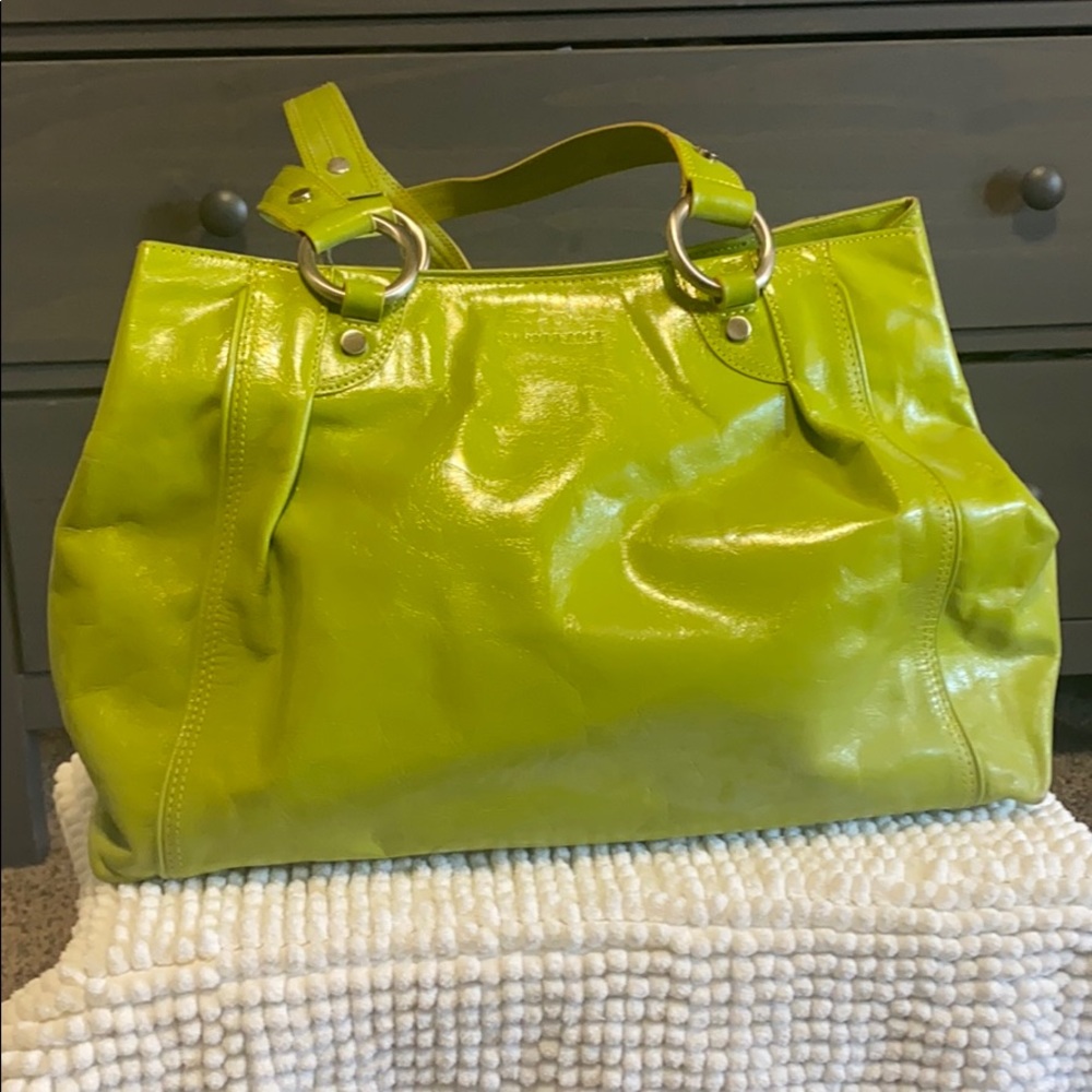 Cute Green Bag!